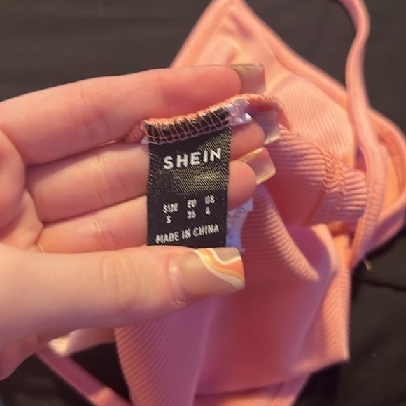 pink crop top from shein size small - Picture 3 of 3